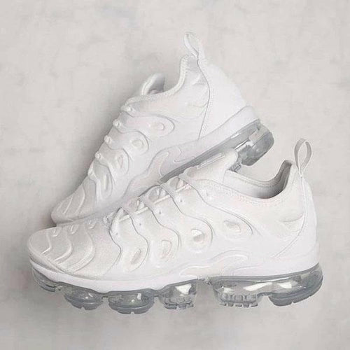 Women's Lightweight Canvas Sneakers — Breezy Everyday Wear